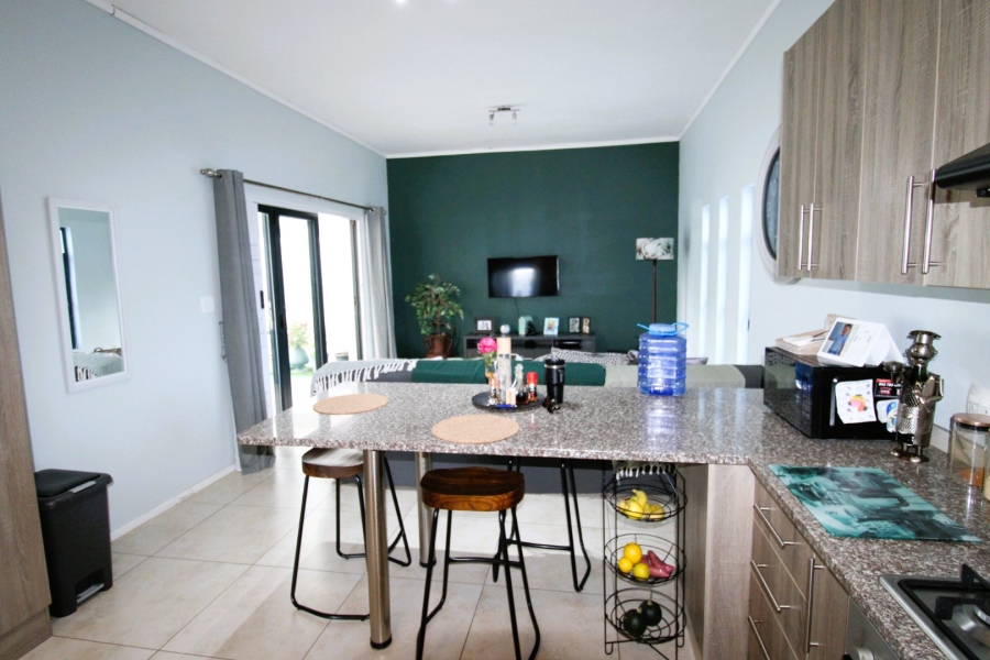 2 Bedroom Property for Sale in Nahoon Valley Park Eastern Cape